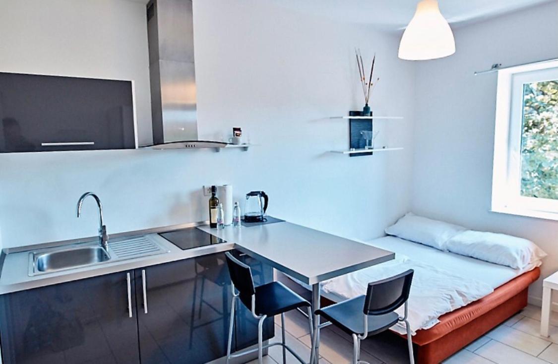Apartments & Rooms Artemus Belveder Koper Ruang foto
